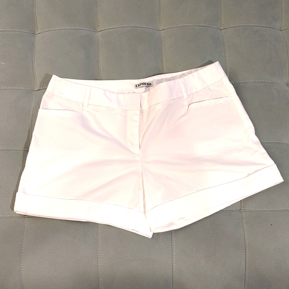 Express Shorts 12